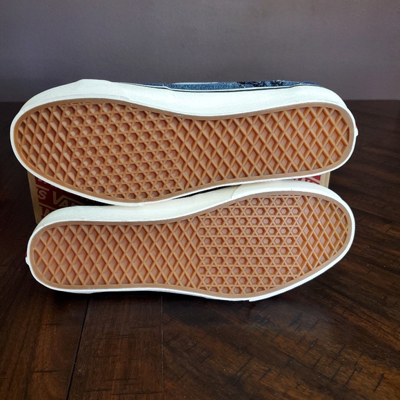 Vans Sk8-Hi Tapered Denim Embroidery Men Size 11.5, Women Size 13 - Picture 9 of 12